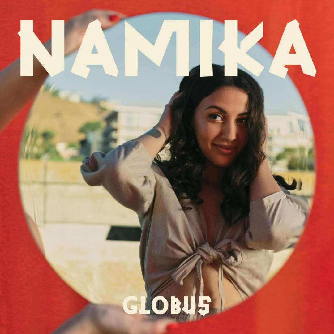 Namika_Globus